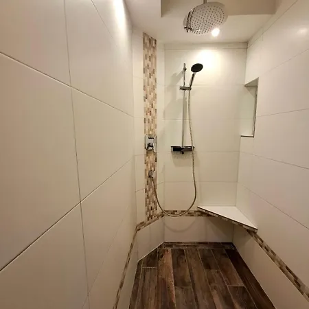 아파트 Ferienwohnung Till 몰린